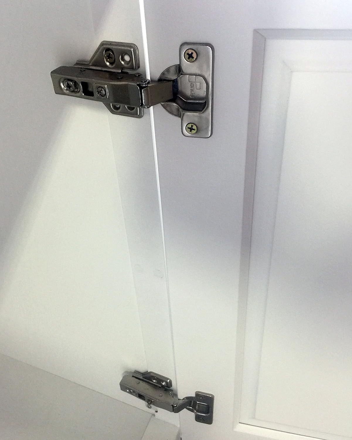 New Atique White Single-sink Bathroom Vanity Base Cabinet 36" Wide x 21" Deep AW-V3621D